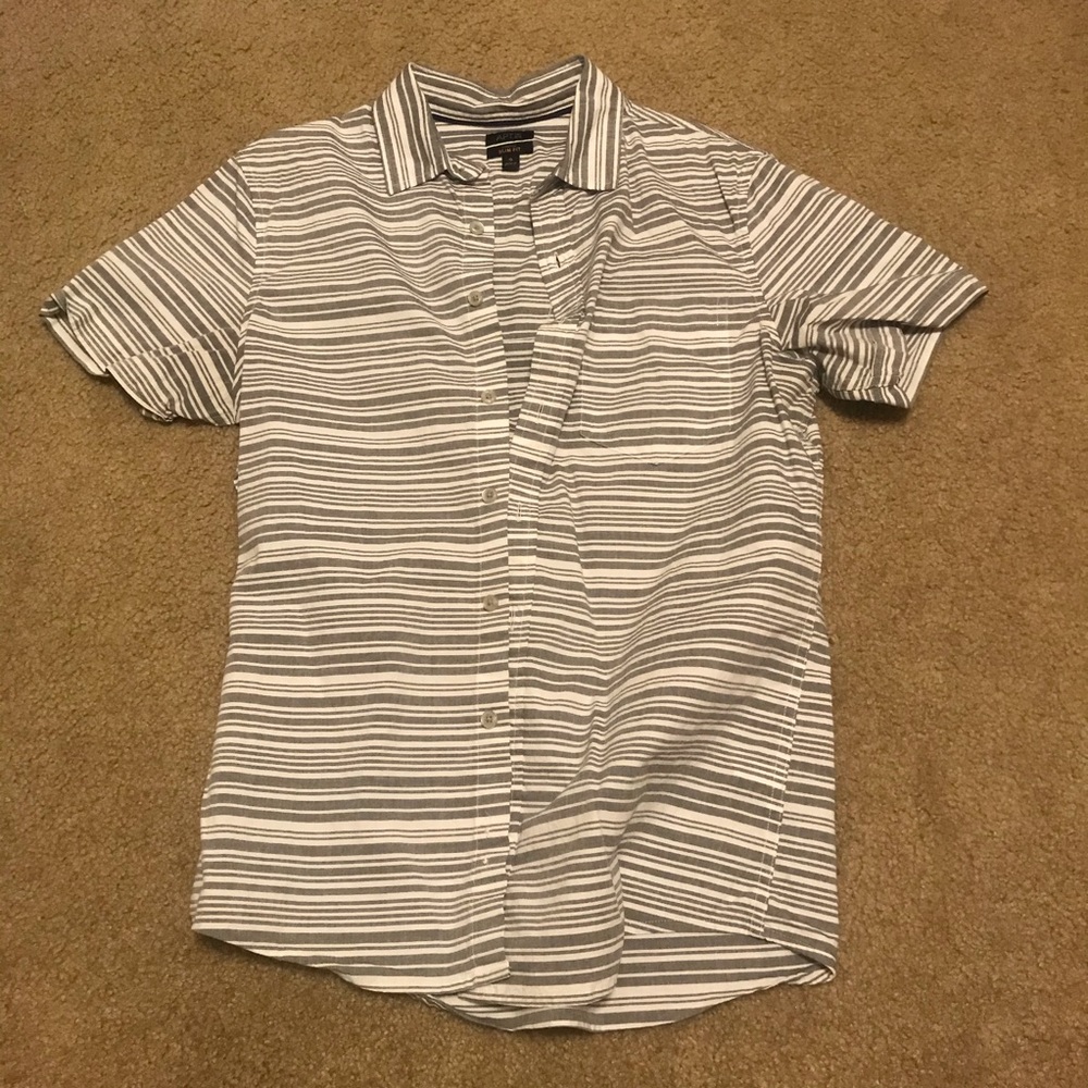 Men’s button up shirt - Picture 1 of 1
